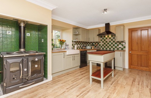 Ardgay Cottage | ROWAN HOUSE, pet friendly, luxury holiday cottage in Bonar Bridge