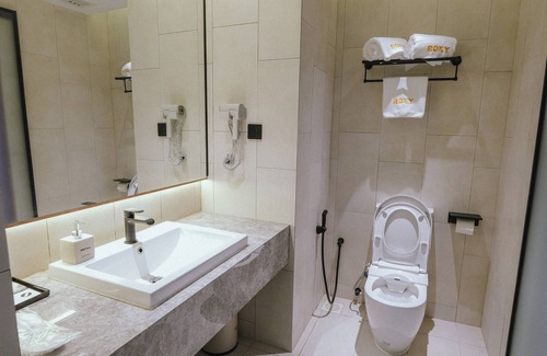Sematan Hotel | Roxy Beach Resort