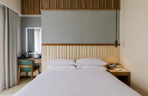 Bacolod Hotel | Roy's Hotel and Convention Center
