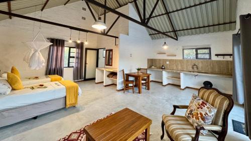 Grootfontein Cabin | Roy's Rest Camp