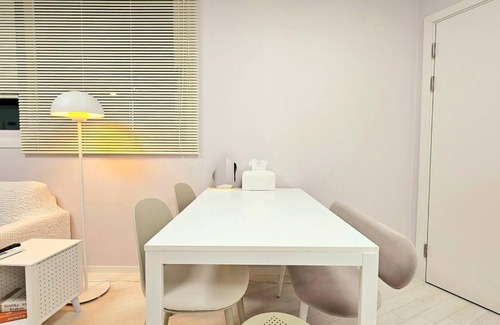 Paldal-gu Apartment | Roy Stay Suwon Haenggung