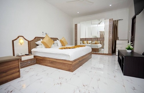 Upper West Region Hotel | Royal Cosy Hills