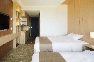 Yeongjong-dong Hotel | Royal Emporium Incheon Airport