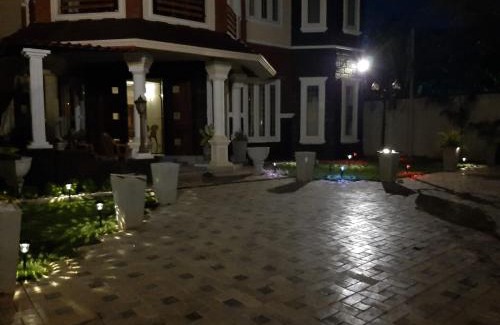 Nallur House | Royal Feather