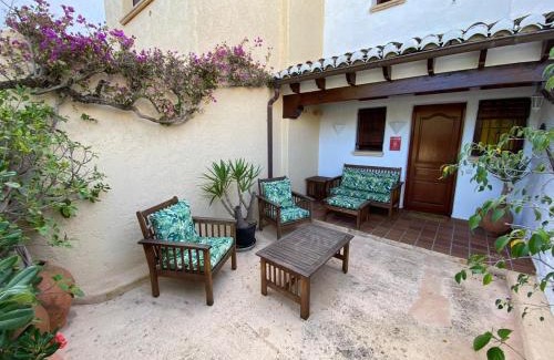Platja de l'Arenal House | Royal Garden Santa Clara