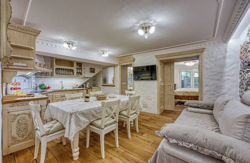 Skofja Loka House | Royal Garden Suite, Škofja Loka, Slovenia
