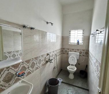 Kishanganj Hotel | Royal Hotel