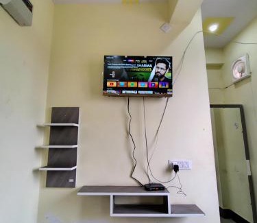 Suratgarh Hotel | Royal Inn Hotel