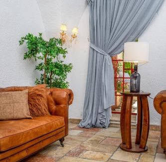 Yemin Moshe Apartment | Royal Jerusalem Villa