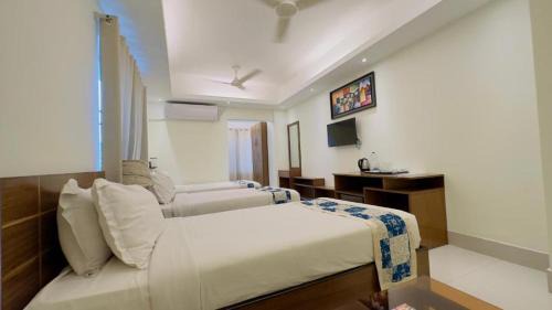 Chittagong Hotel | Royal Living Hotel & Suites