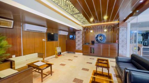 Chittagong Hotel | Royal Living Hotel & Suites