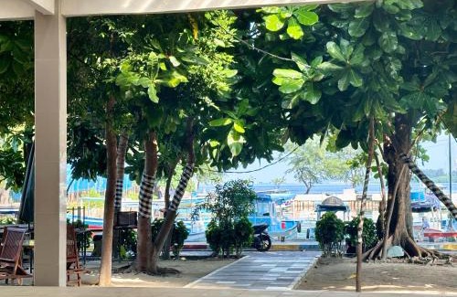 Pramuka Island House | Royal Mermaid