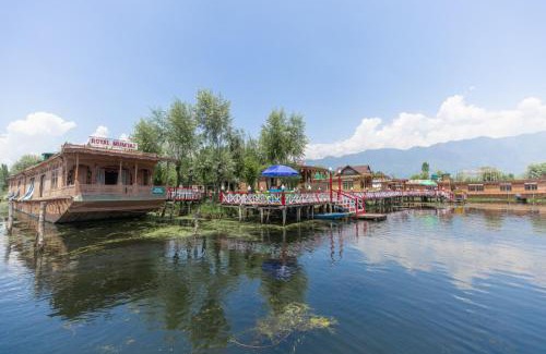 Dal Lake Hotel | Royal Mumtaz Grp 蒙達斯集團