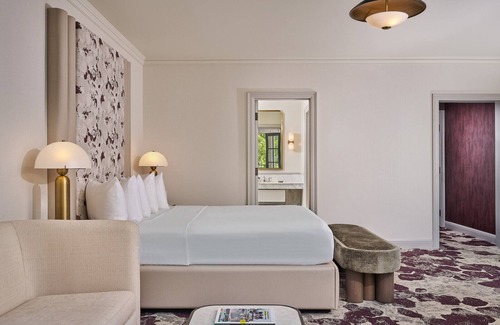 Rochester Hotel | Royal Park Hotel