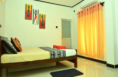 Ettukala House | Royal Residence Negombo
