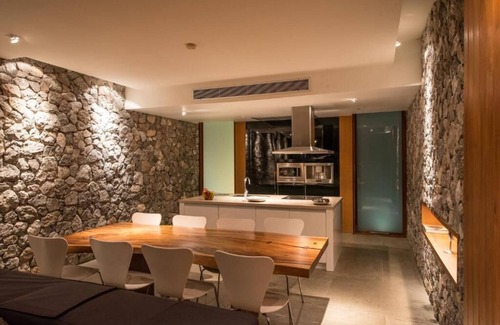 Prachuap Khiri Khan Villa | Royal Villa with Oceanfront Pool - Tolani Resort Kui Burin