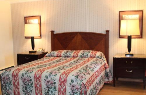 Hampton Hotel | Royale Coach Motor Lodge