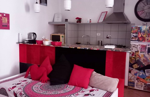 Ostiense House | RUBY RED