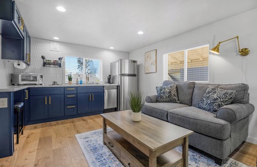 Port Gardner Apartment | Rucker Avenue Cozy Bungalow