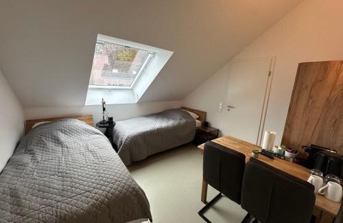 Roesrath Apartment | Ruhige Apartments mit guter Bahnanbindung und Küchennutzung