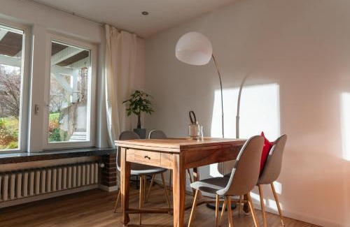 Bad Arolsen Apartment | Ruhige Ferienwohnung „Südhang“ direkt am Wald
