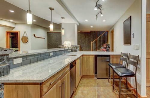 Canmore House | Rundle Vista | Rock Climbing Wall