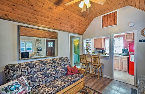 Running Springs Cabin | Running Springs Cabin w/Deck + Forest Views