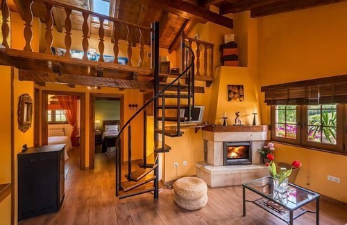 Fontibre Cottage | Rural house (full rental) "Casucas La Guariza" for 6 people