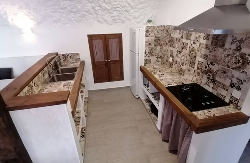 Freila Resort | Rural accommodation Cave Adonia II