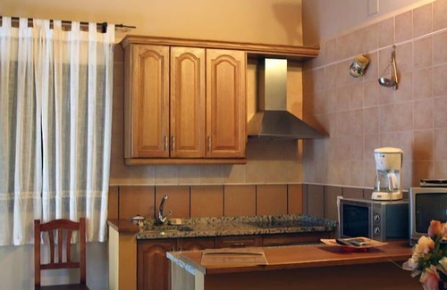 Casares de las Hurdes Cottage | Rural apartment Aldea la Cabachuela for 3 people