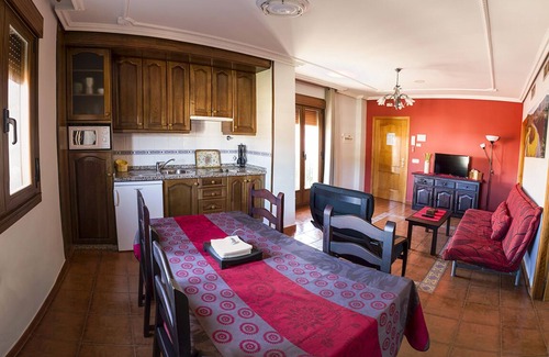 Pinofranqueado Cottage | Rural Apartments El Prado* for 4 people B3 Las Hurdes ATR-CC0041