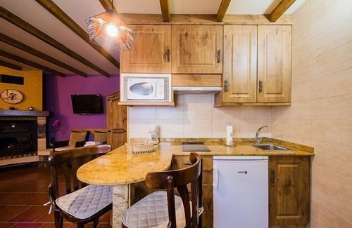 Caboalles de Abajo Cottage | Rural apartment L'Abiseu for 2 people
