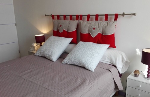 Campugnan Cottage | Rural gîte in the middle of the countryside and the vineyards in Côtes de Blaye