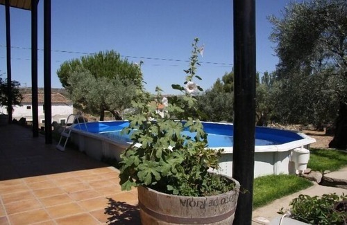 Santa Cruz de la Sierra Cottage | Rural house (full rental) El Olivar del Marqués for 26 people