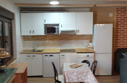 Vega de Santa Maria Cottage | Rural house Baños de la Reina with heated pool