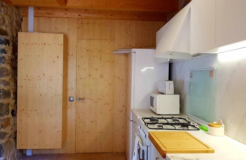 Montagut House | Rural house in an impressive natural setting! Up to 10 people