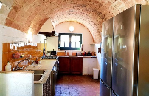 Queixas House | Rural house in Girona. 8 bedrooms, private pool