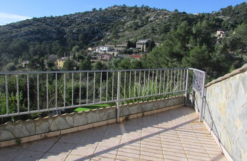 Olesa de Bonesvalls Cottage | Rural house surrounded by nature