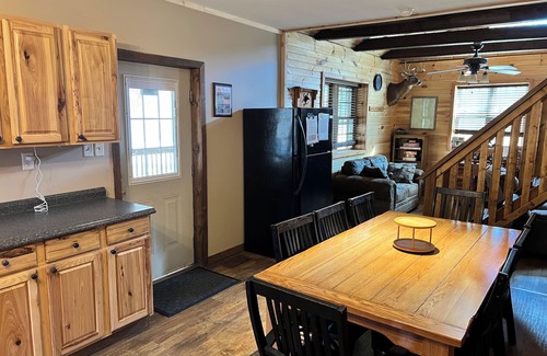Driftwood House | Rustic and all the comforts of home in the Heart of the Elk Range