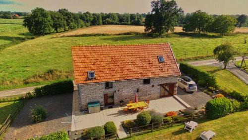 Chalandrey House | Rustic and spacious converted Barn