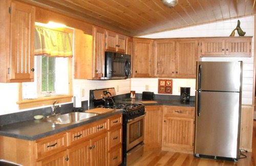 Bar Harbor Cabin | Rustic Cabin - Close to Bar Harbor & Acadia National ParknnLicense # VR2R24-059