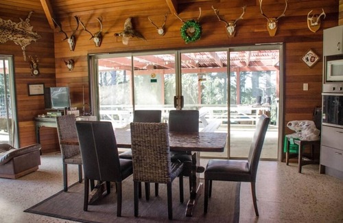 Waioneke Ski Chalet | Rustic charming open plan farm chalet