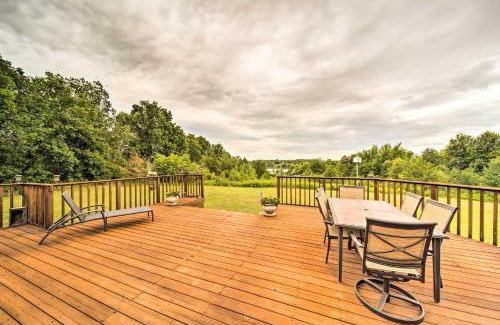 Keosauqua Apartment | Rustic Keosauqua Gem Fire Pit and Lake Sugema Views