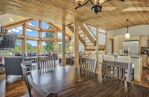 Woodland Park House | Rustic Luxury