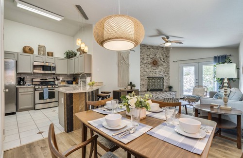 Rita Ranch House | Rustic Mid Century Modern home in the suburbs-small pets welcome