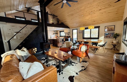 Fairplay Cabin | Rustic Modern Luxury Cabin with Private Cedar Hot Tub and Yoga Sun Hut