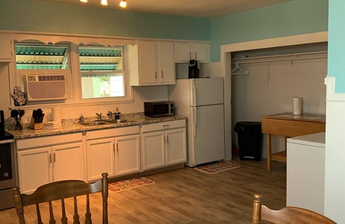 Norfolk House | Rustic Ocean View Beach House - BEST Location in Ocean View! 2 bed/1 bath House