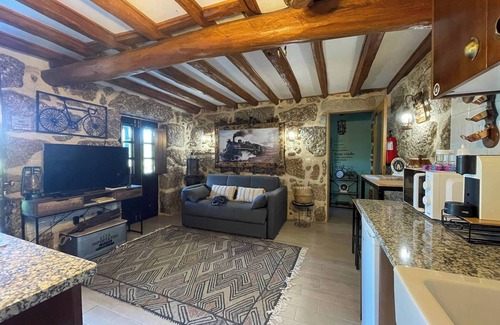 Tondela House | Rustic Retreat Station House
