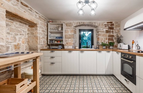 Babici Villa | Rustic Villa Francesca with pool and sauna