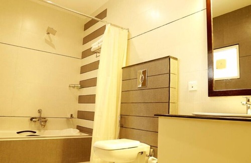 Kottakkal Hotel | Rydges Inn